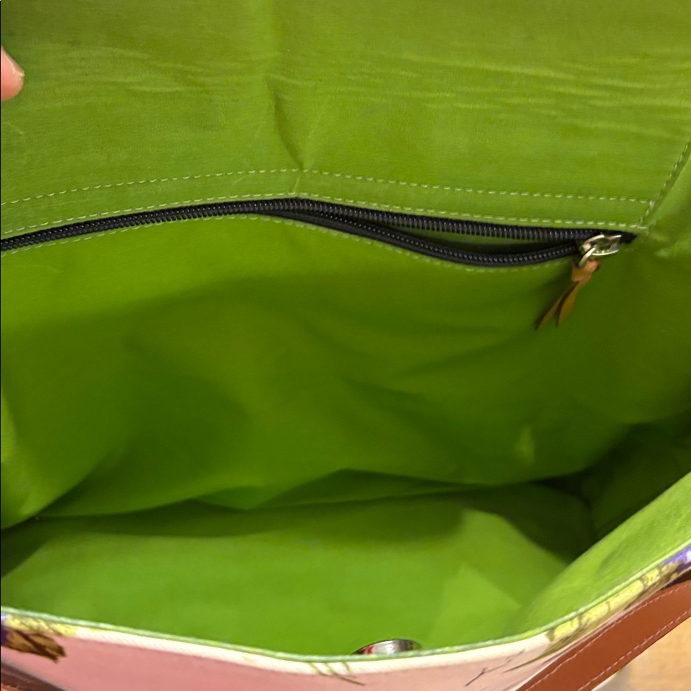 Rare- Kate Spade New York Sam bag featuring a blue cabbage rose - Picture 7 of 12